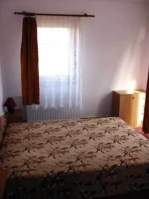 Lizi Apartman