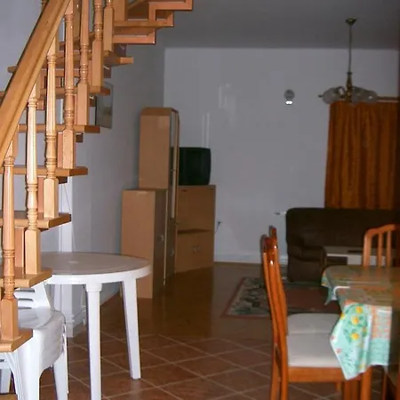 Apartmán Lizi Apartman *