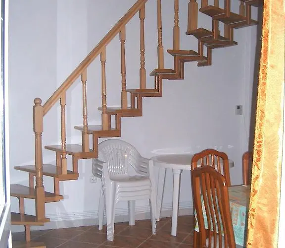 דירה Lizi Apartman *