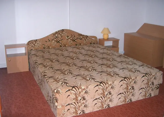 דירה Lizi Apartman *