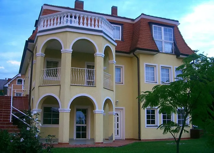 아파트 Lizi Apartman *